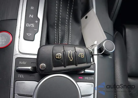 2016 Audi S3 2.0T Premium Plus z USA, uszkodzony, nr VIN WAUB1GFF3G1077246